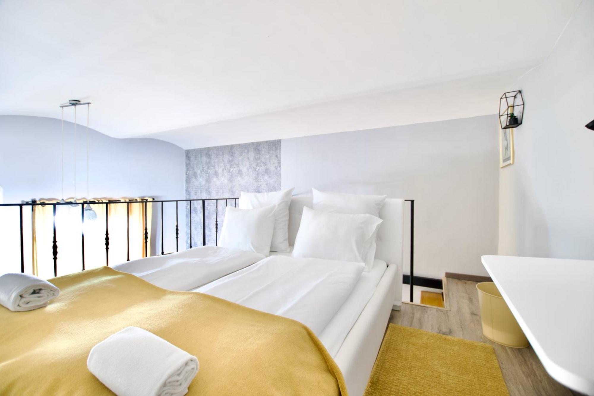 Studio Apartment By Hi5- Rozsa Street 부다페스트 외부 사진